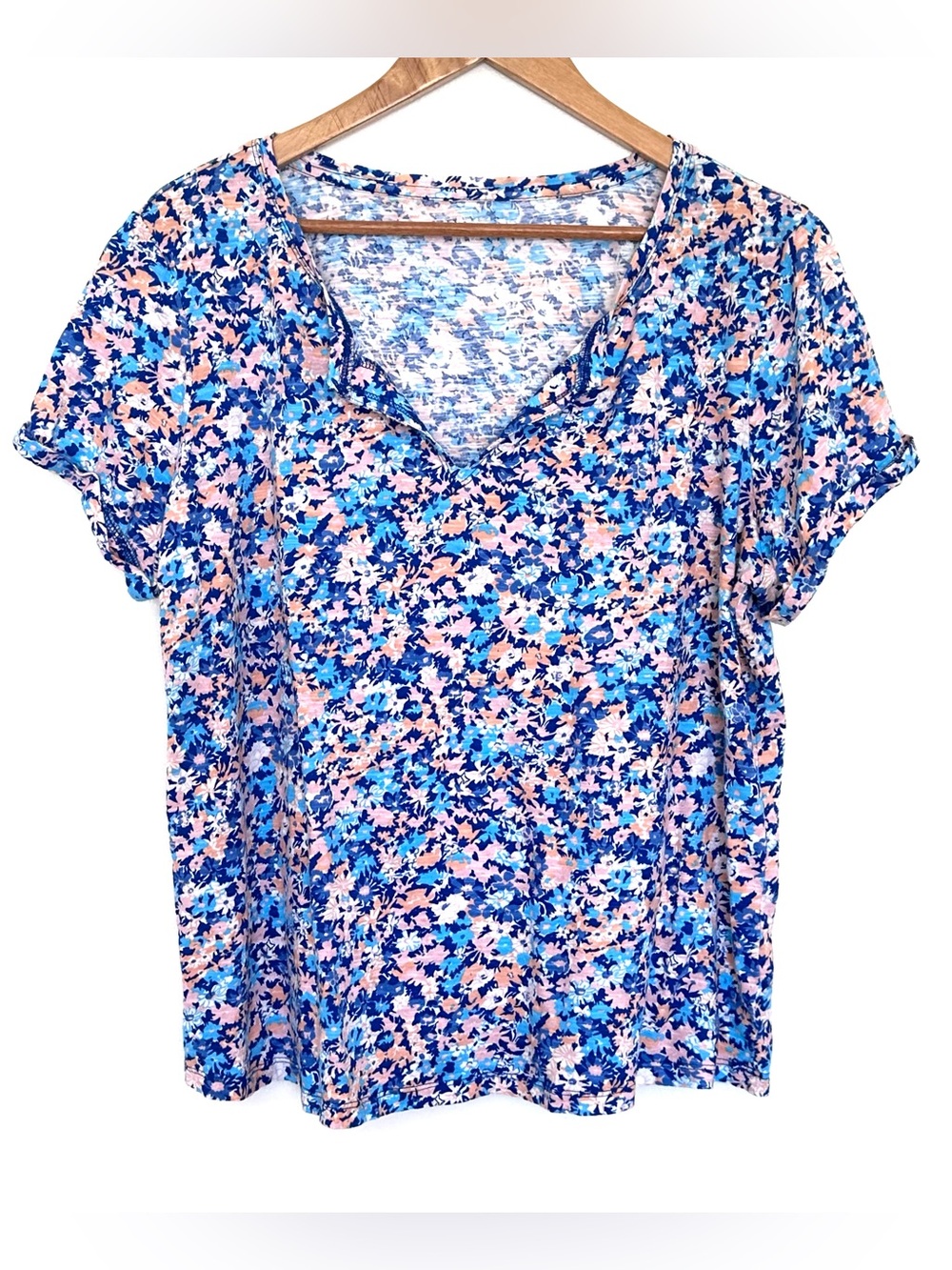 Wonderly Plus Shirt Women’s 1X Floral Cotton Short Sleeve V Neck Lightweight Top